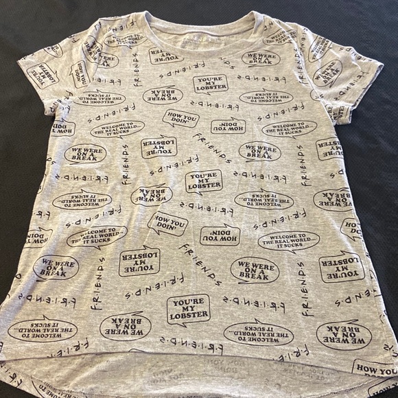 Kids Friends Tee. XL Preowned. - Picture 1 of 3